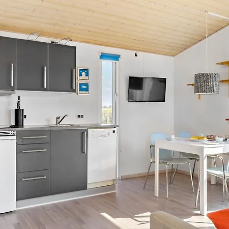 First Camp Frigard & Camping *